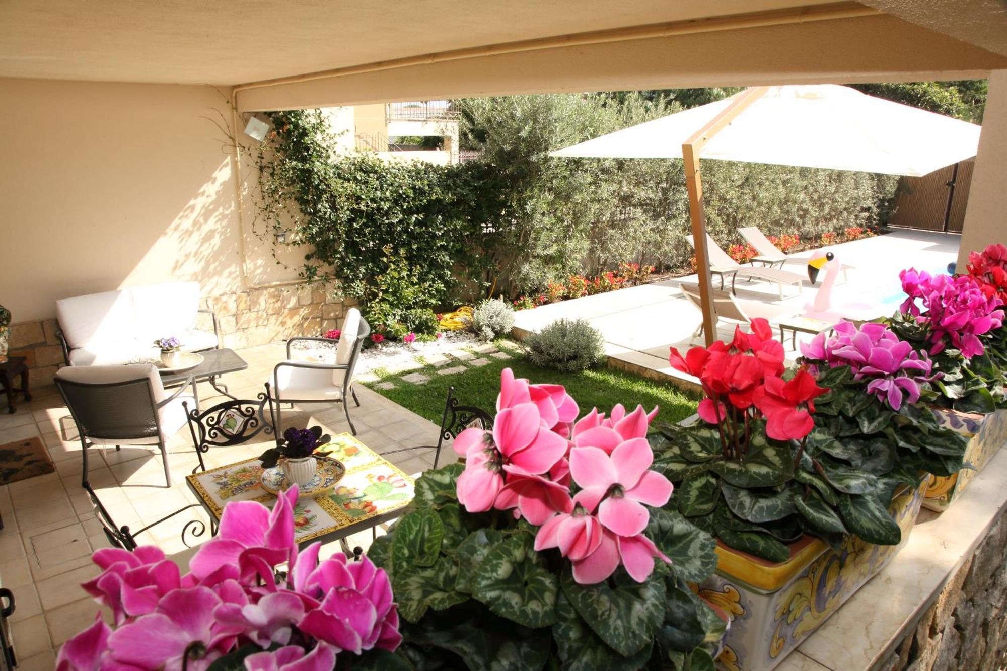 Bed and Breakfast Domus Aurige Мессина Экстерьер фото